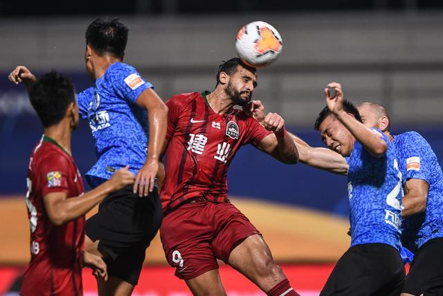 哈登24+12快船险胜猛龙4连胜 公牛逆转胜老鹰